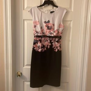 Connected apparel ladies dress size 6 black whit and pink